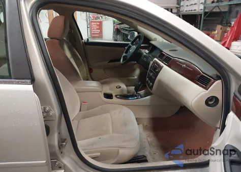 2011 Chevrolet Impala Ls z USA, uszkodzony, nr VIN 2G1WA5EK4B1187385